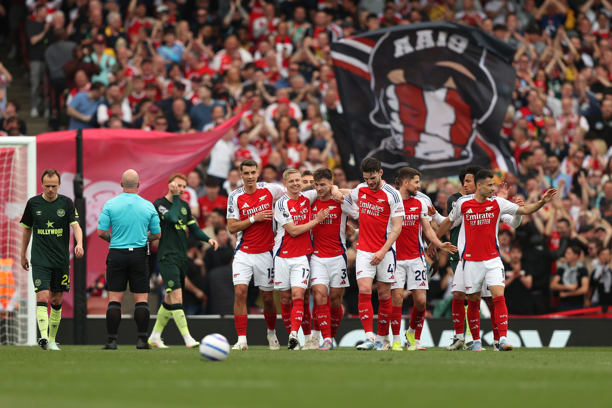 斯基拉：曼奇尼将与萨德签约一份2+2的合同，年薪500万欧（斯基拉：曼奇尼将加盟萨德，签2+2合约，年薪500万欧元）