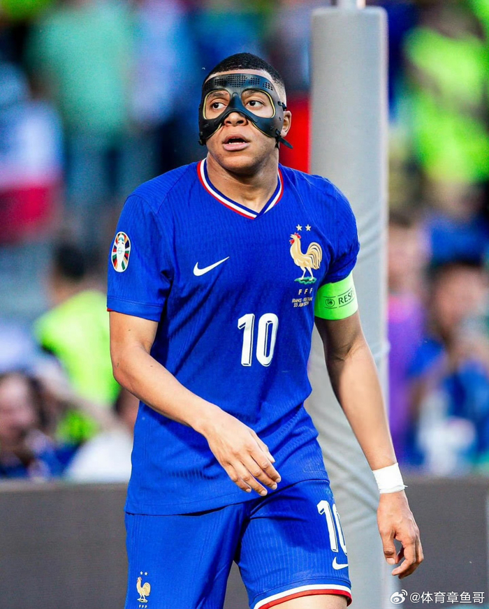 瓜迪奥拉谈10人轮换：确实有些过头了 我对此负全责（瓜迪奥拉反思10人轮换：确实过度，责任在我）