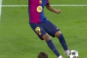 弗里克：佩德里有可能首发；收到消息后我起床看了皇马的集锦（弗里克：佩德里有望首发；得知消息后我起床观看皇马集锦）