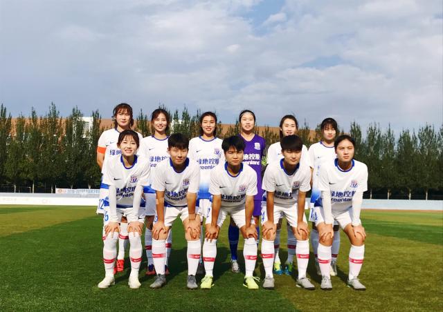 椰子：踢后卫让库普恢复信心；DV9受伤是戴维和奥蓬达的机会（椰子：让库普客串后卫助其重拾信心，DV9伤退成戴维与奥蓬达良机）