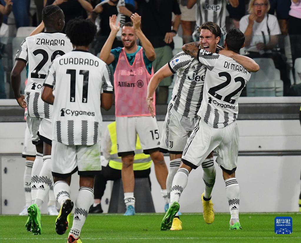 尤文跟队：鲁加尼目标下周欧冠复出，布雷默可能12月下旬回归（尤文随队消息：鲁加尼力争下周欧冠复出，布雷默预计12月下旬回归）