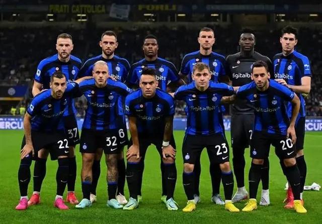 河南省体育局鼓励河南队：30年初心不改，河南球迷与你们同在（河南省体育局为河南队加油：三十载初心如一，河南球迷始终相伴）