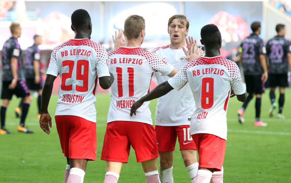 中超联赛总结：积分榜前三分析,（中超赛季回顾：积分榜前三队深度解读）