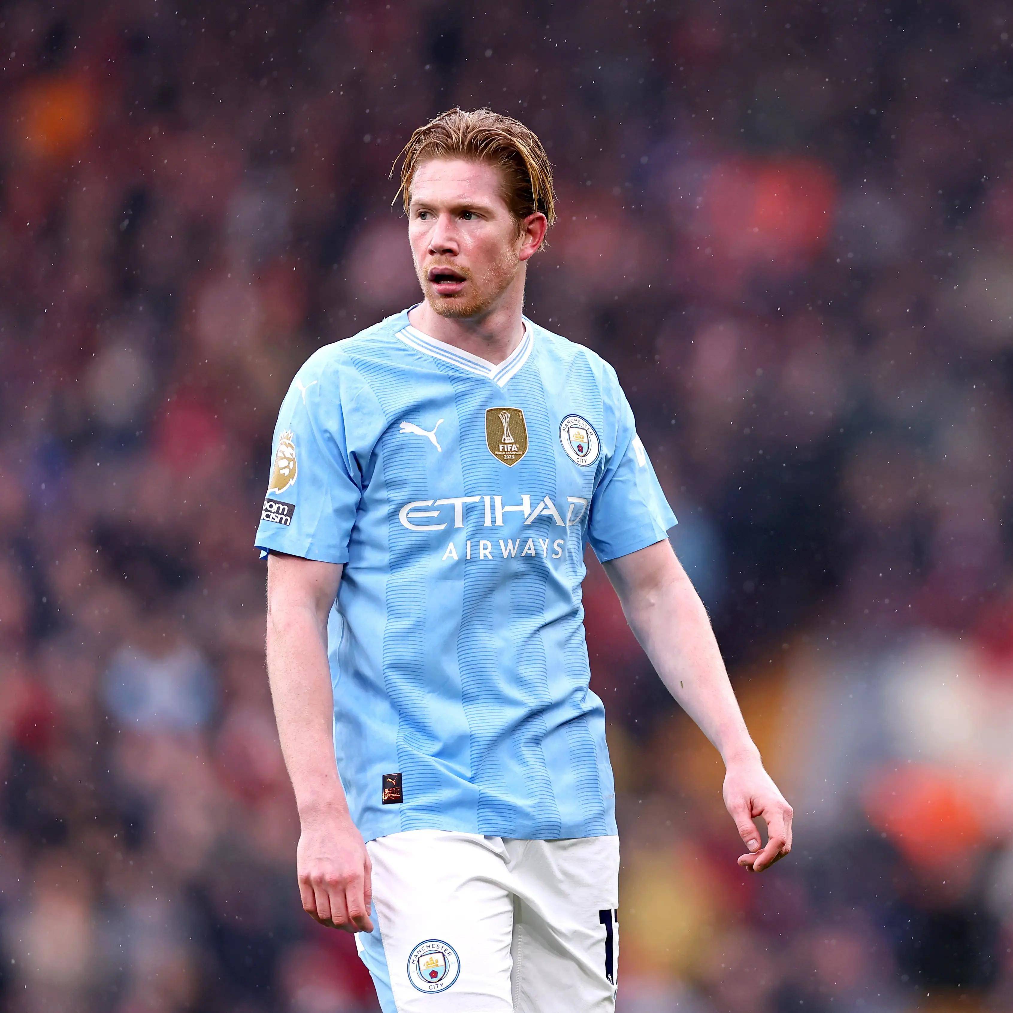 公牛半场三分13中3，吉迪10+5+5咬住比分