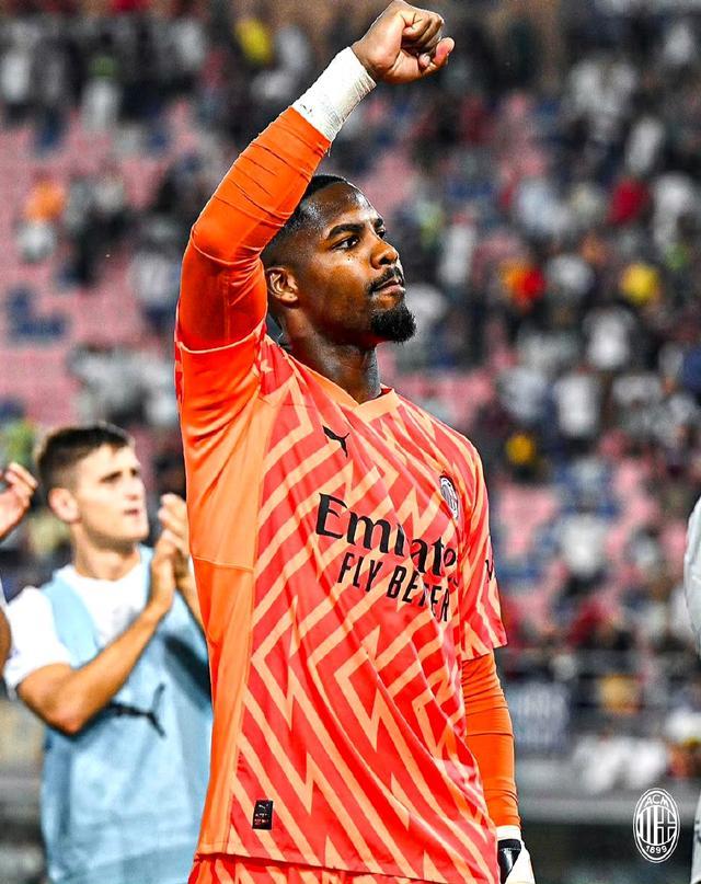 范戴克：会永远铭记若塔和他的弟弟；用胜利为这一年画上句号（范戴克：永记若塔兄弟，愿以胜利为今年收官）