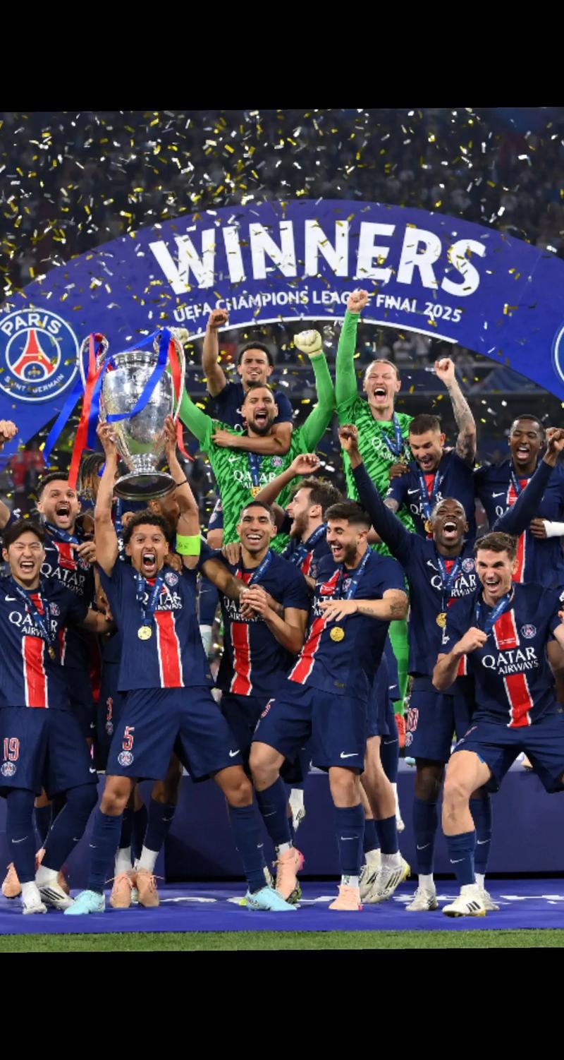 莱万：职业生涯已接近尾声，我想在体育和情感方面享受当下（莱万：生涯步入尾声，我希望在竞技与情感上好好享受当下）