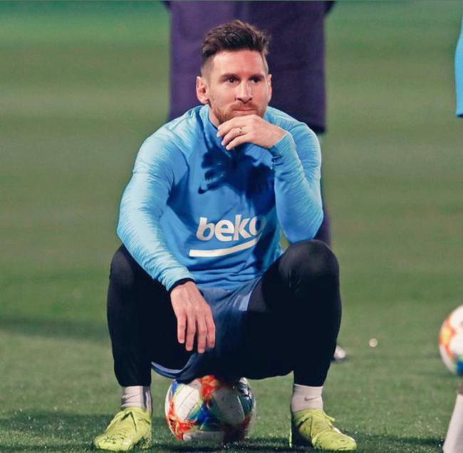 迪马济奥：夸德拉多将因伤缺席本周末比萨与国米的比赛（迪马济奥：夸德拉多伤停，无缘本周末比萨对国米之战）